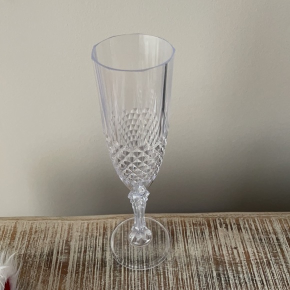 Patterned Plastic Champagne Flutes, 12 Ct, clear - Picture 7 of 7